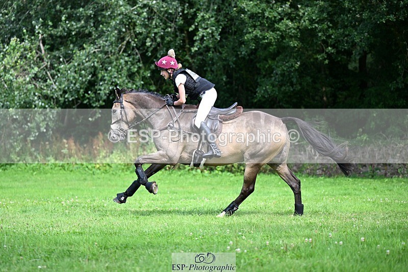 240803-151724-07798 - 227-Neve_Webber-MR_BUZZ