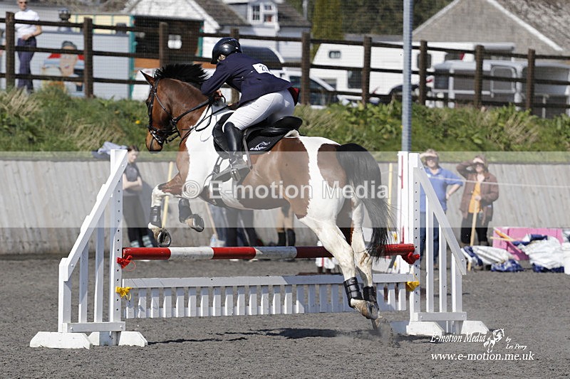 _EST1250 - Bourne Valley Riding Club Winter Showjumping 27/03/22