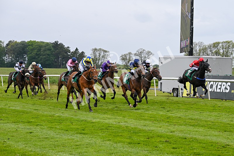 160526-Race 6-Empire Of Light-9964 - Race 6 4.47pm Sky Bet Club Handicap