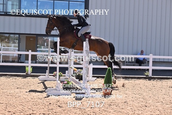 BPP_7107 - CLASS 14 FRI Nupafeeds Senior Dicovery/1m open