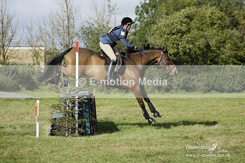  WWHT 031021 3087 - Intermediate (0.90m)  03/10/21