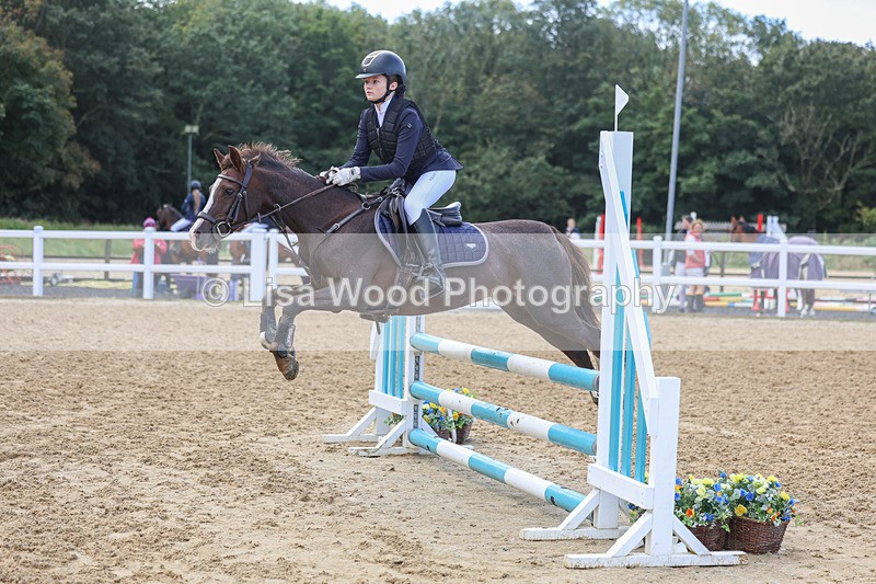 3E7A8203 - Class 4: Pony British Novice/80cm Open