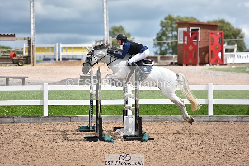 230806A-142840-02517 - Cls 22 Pony Foxhunter & 1.10m Open