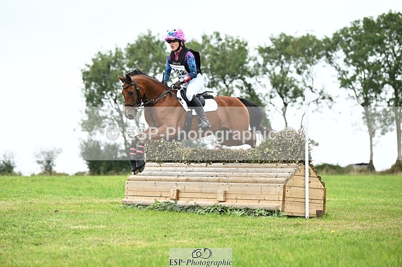 240831A-144927-04733 - 282-Tichy.Sanders-UBERTON.VAN.HET.DALHOF