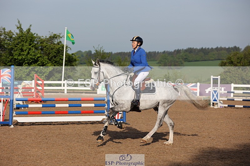 240510A-080210-04042 - Cls 13 British Novice and 90cm Open