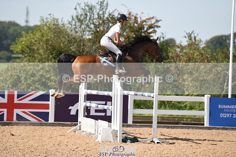230906A-133928-00472 - Foxhunter & 1.20m Open