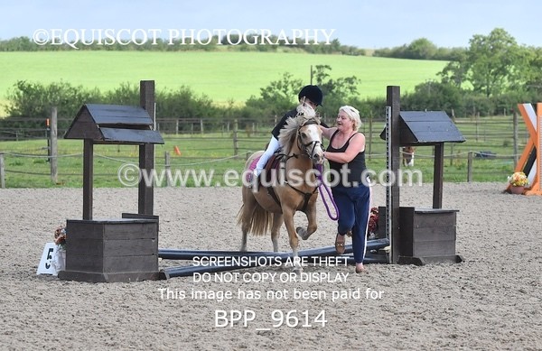 BPP_9614 - CLASS 1 SAT Derby Show Jumping 20CM,