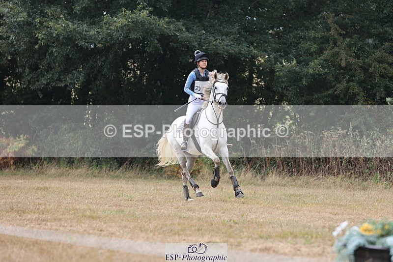 250824A-121318-36621 - 2081-Amber.Golley-Knightswood.Mimada