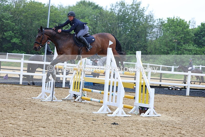 3E7A7499 - Class 8: Senior Foxhunter/1.20 open