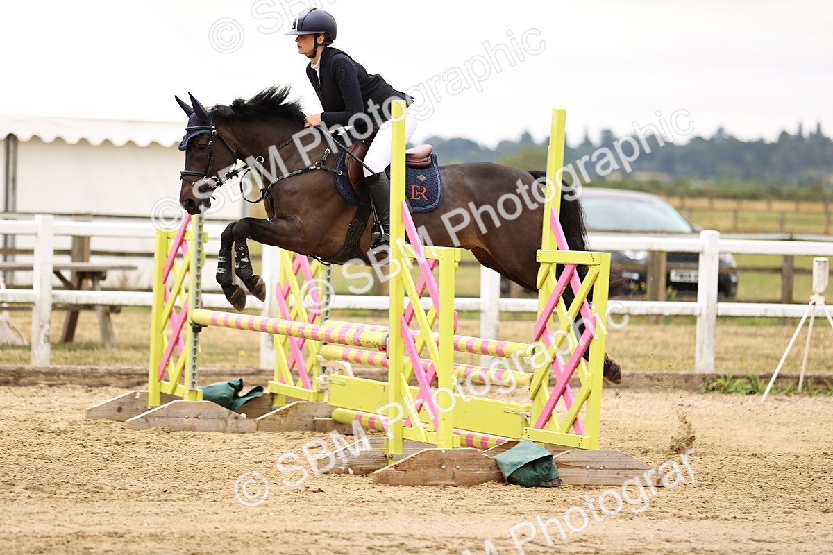 SBM_024372 - Class 8 - Clear Round