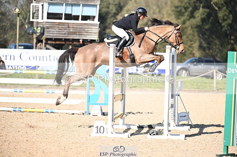 260321A-144404-00974 - 6 Foxhunter 1m 20 Open