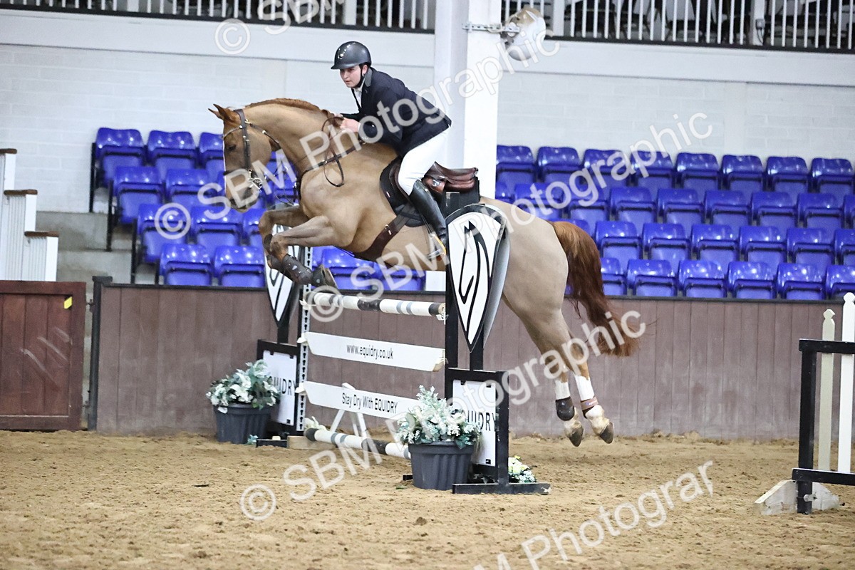 SBM_005346 - Class 17 - Senior Newcomers 1.10m