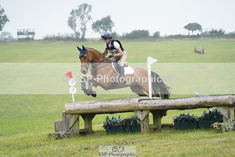 240901A-112254-05982 - 483-Amanda.Taylor-MAY.B.ITS.ME