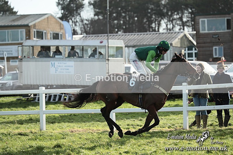 PtP 141225  1114 - New Forest Hounds PtP Larkhill 14/12/25