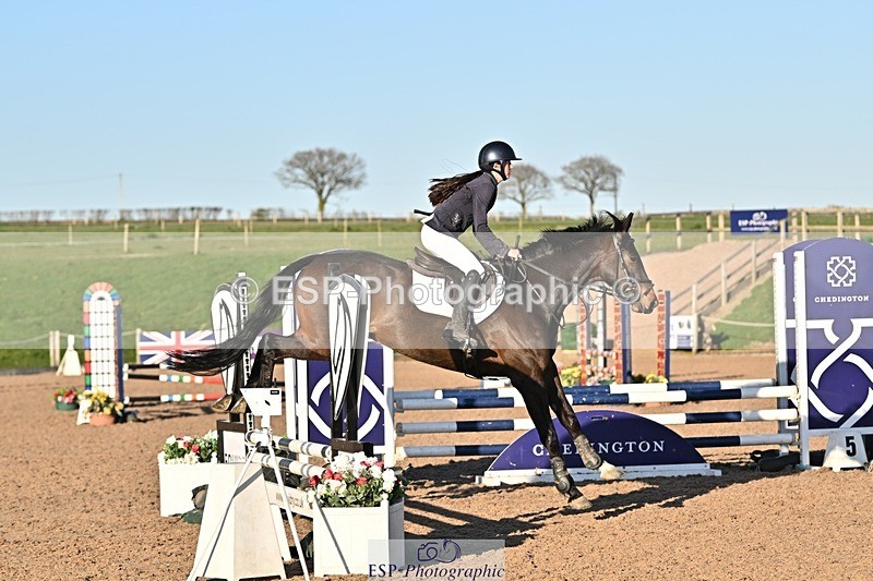 250401-181240-00598 - 80cm Classes