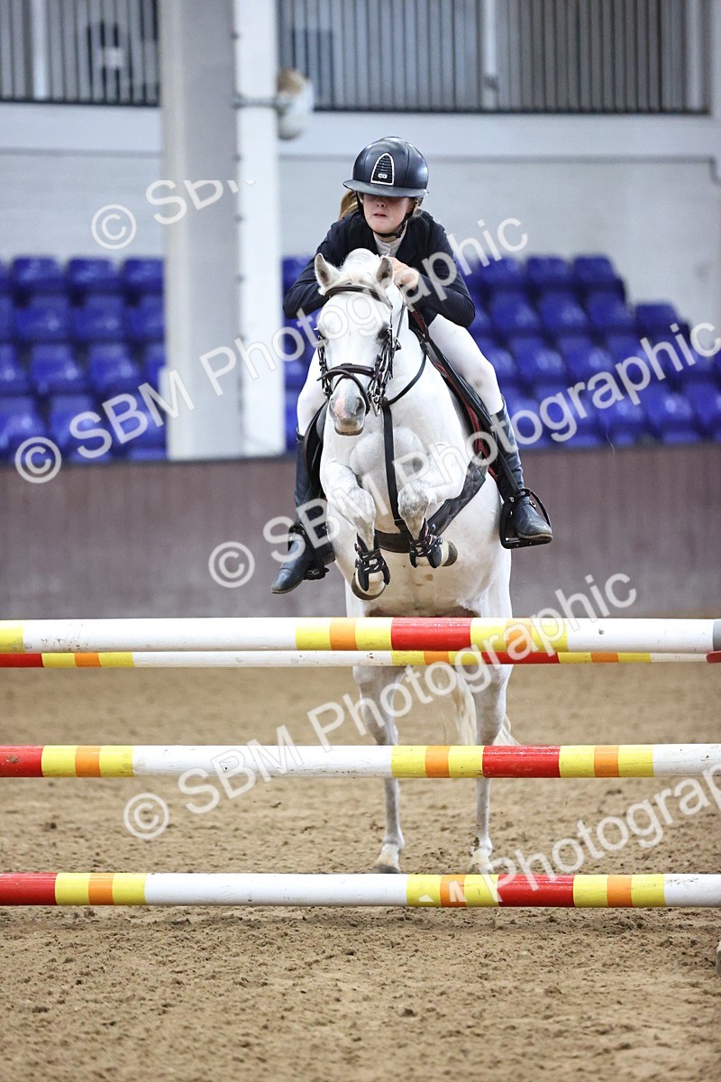 SBM_000990 - Class 4 - Springboard 128cm 138cm Restricted Handicap 90cm 1.00m