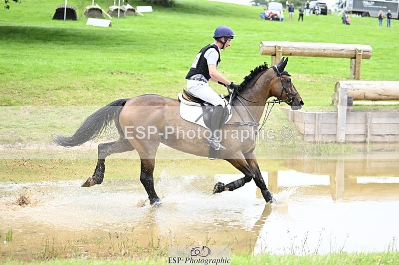 240803-113125-03628 - 107-Thomas_Hawke-ECLIPSE