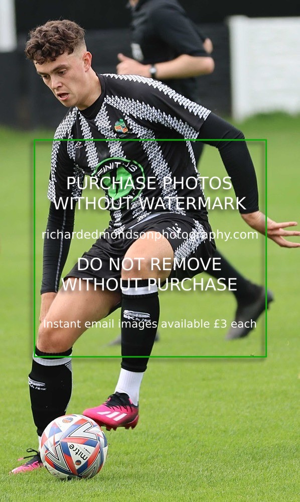 IMG_6024 - Kendal Town v Pilkington