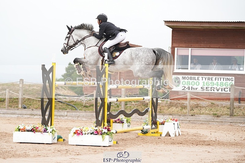 250718-111845-09968 - Cls 2, 3 Star Small Tour Break til End