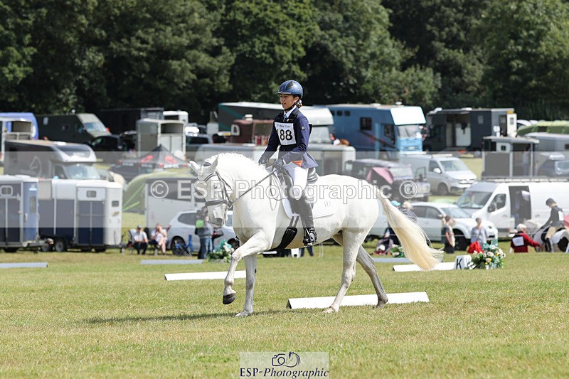 240824X-120218-27025 - D80 Section G and H 12.00 to 13.30