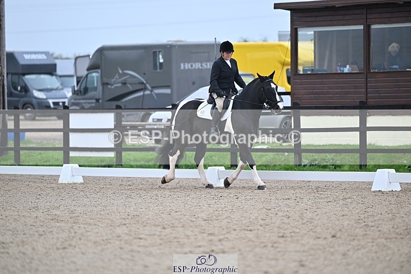 241103-114640-01252 - Intro 3 - 10.50 to 11.44