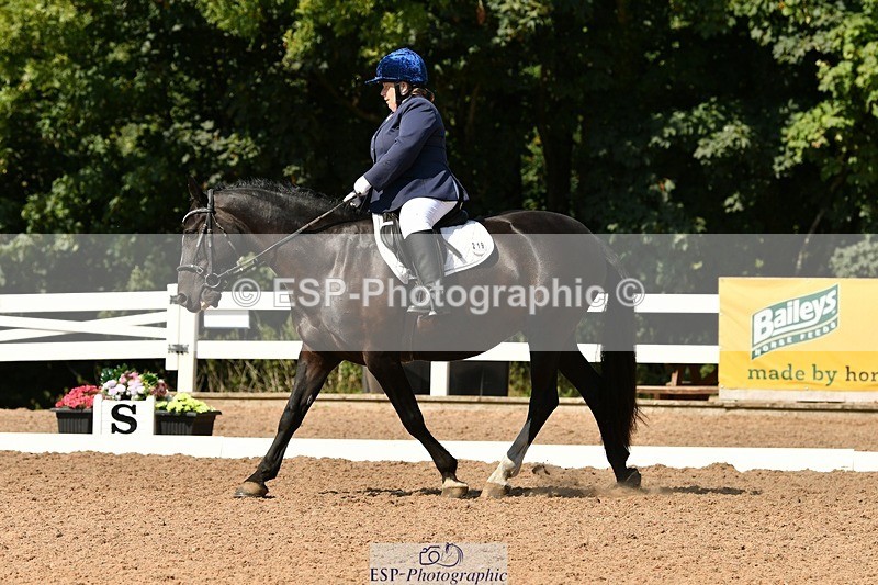 250817-145910-10348 - 219-Carron.SaundersSelene