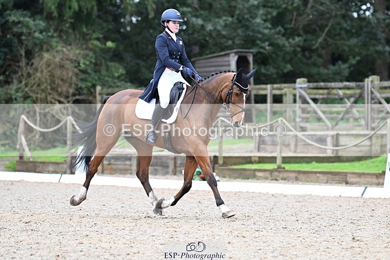 231019-130922-02952 - 050-VENDOME.BIATS-Annabel.Finston-DR