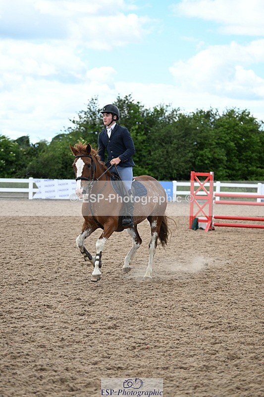 240608A-152236-01617 - Cls 11 Pony Newcomers and 1m Open