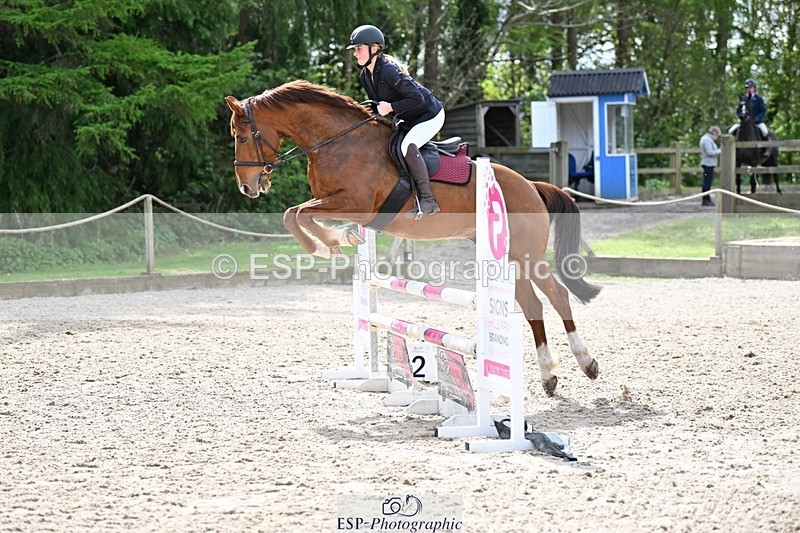 240413-144443-01592 - Cls 7+8 90cm Start to 3pm