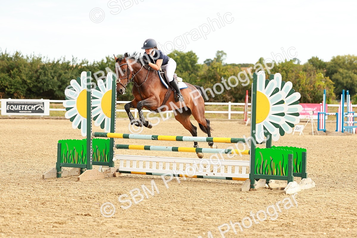 SBM_002190 - Class 9 - Senior British Novice - 90cm