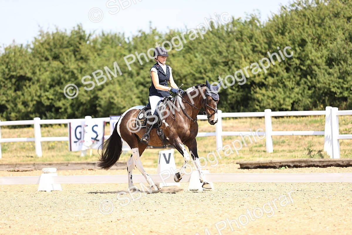 SBM_009413 - Novice 5 - 9.50-10.53