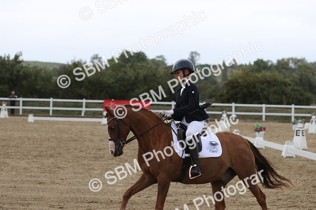 SBM_004319 - Class 9 - Novice 3 Champs