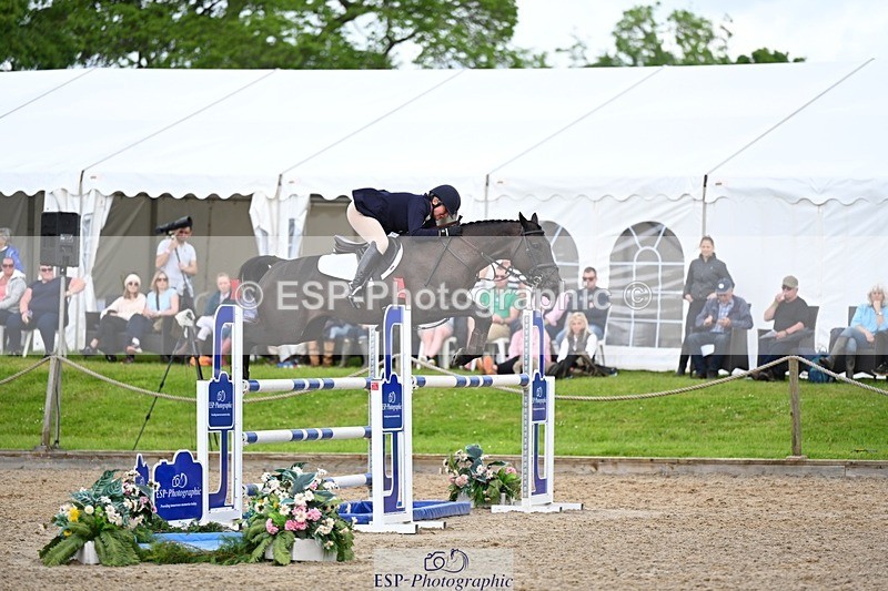 240526-101613-19936 - 376-STORM_BLUE_CURTIS-Phoebe_Buckley