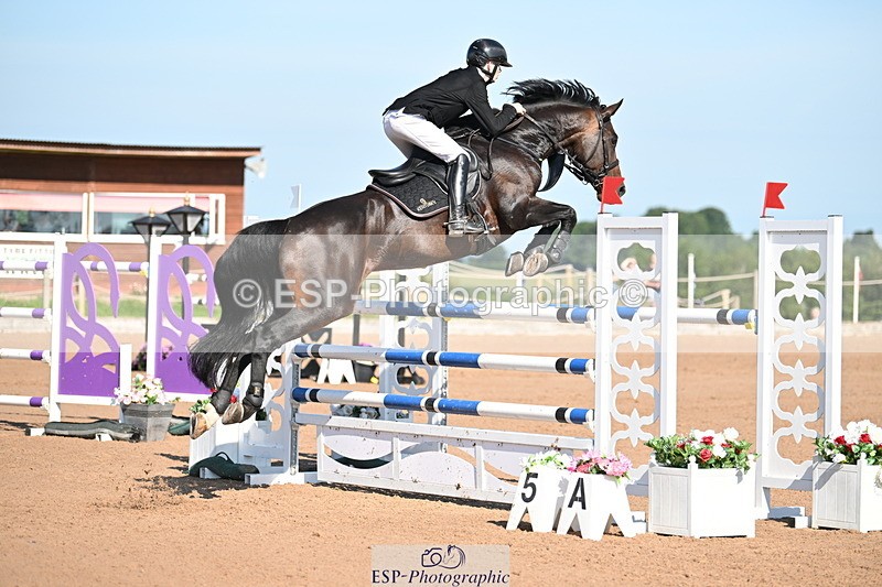 240719A-091548-09552_Cls 18 1 Star Gold Tour 135m - 734-030-2696