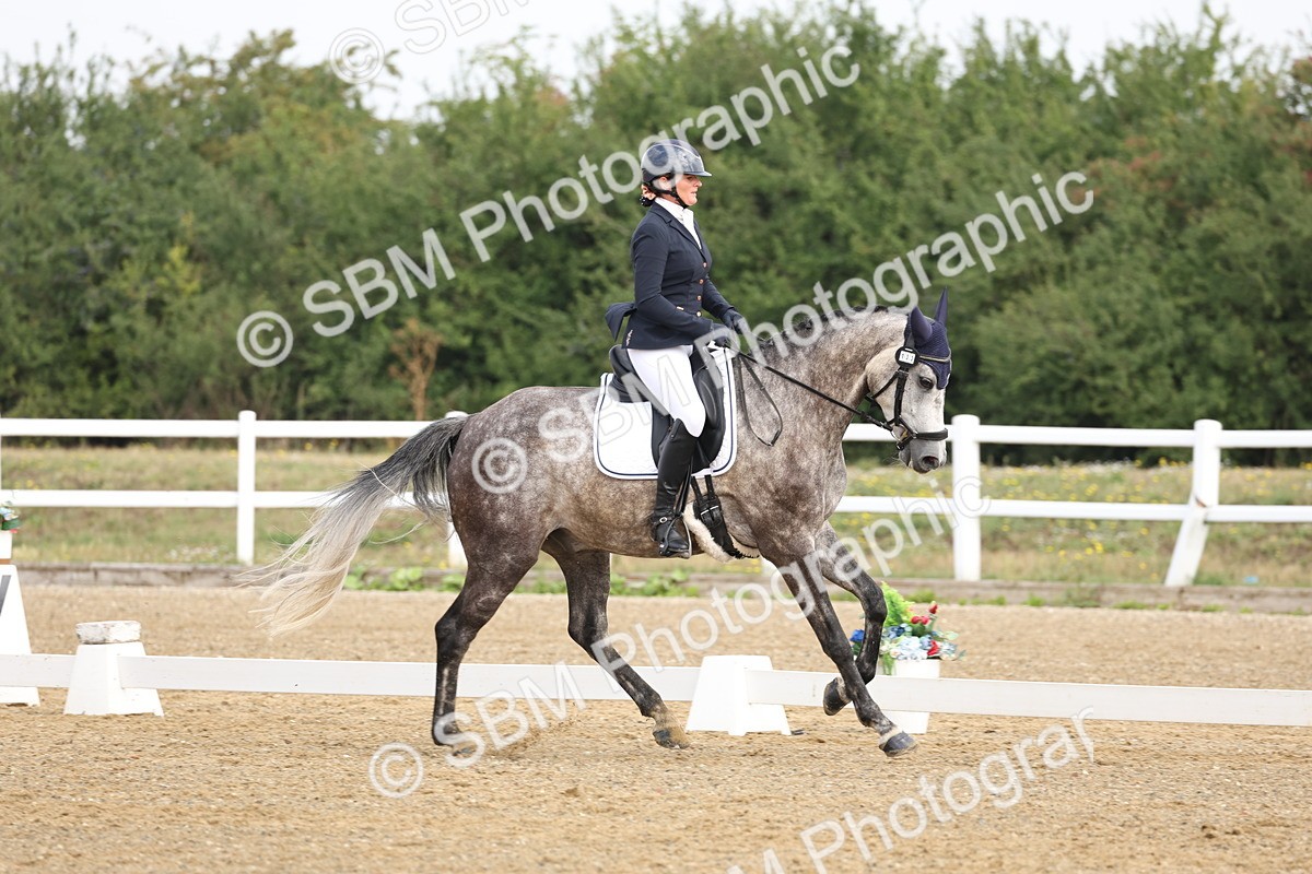 SBM_005536 - Class 6 - Novice 6 - 9.30-10.12