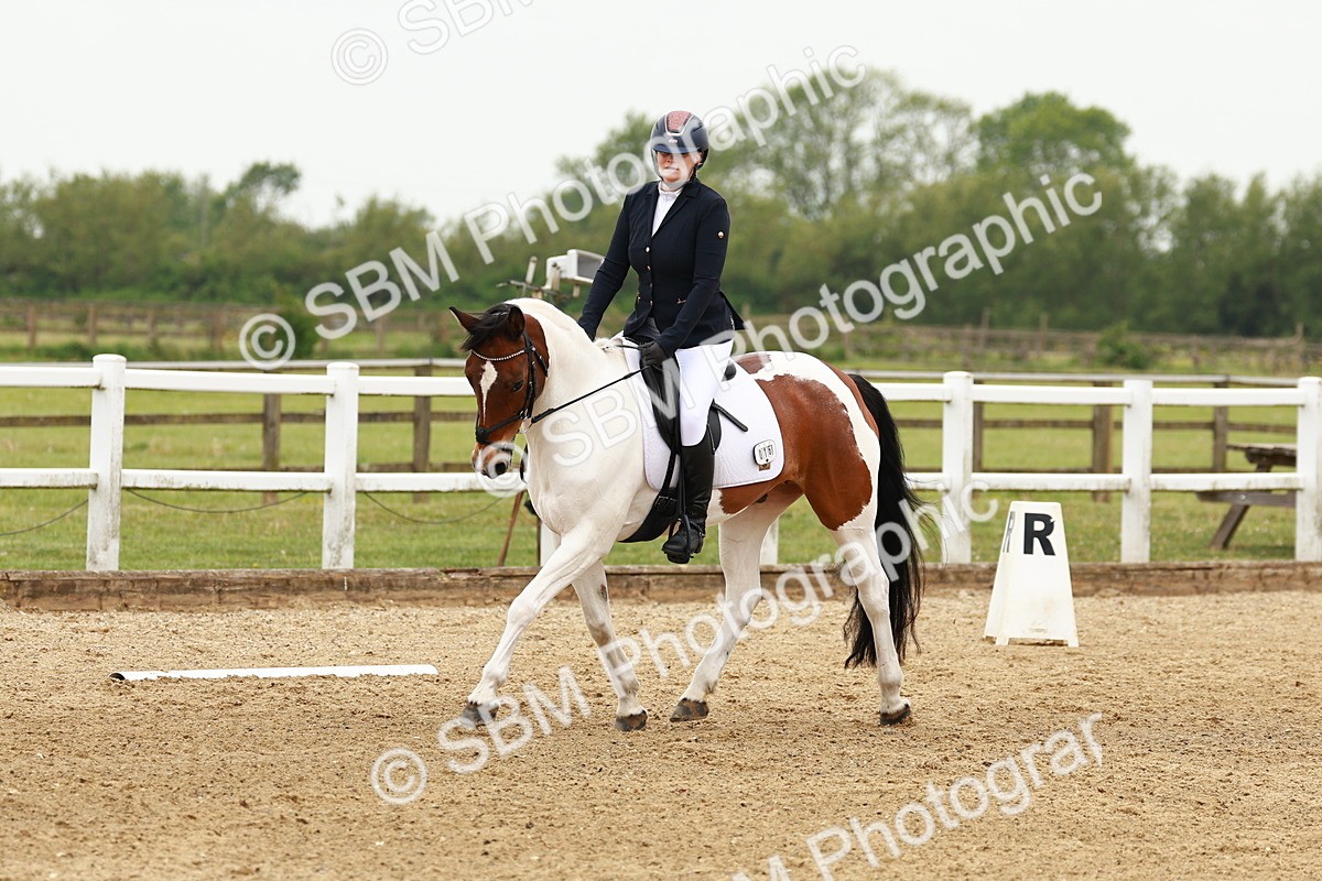 SBM_001067 - Class 6 - Novice 4