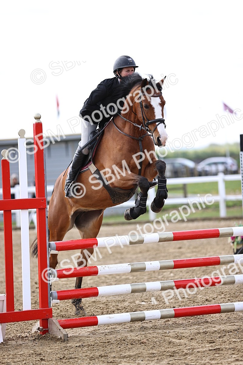 SBM_5217 - Class 9 - Senior British Novice - 90cm