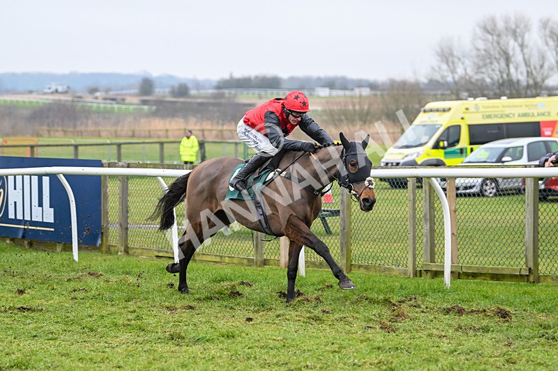 310125-Race 4-We Got Your Back-5592 - Race 4