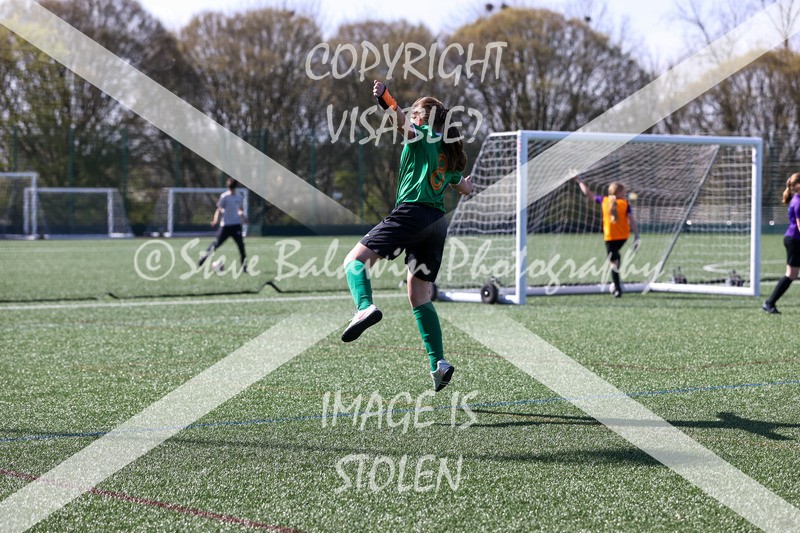 1DX30519 - 2026-03-21 FC Abbey Meads U9 Purple Girls V Stratton Juniors FC U9 Pheonix Girls