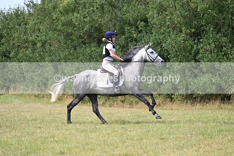 WJ7_6809 - 60cm XC Time 12:55 to 13:19
