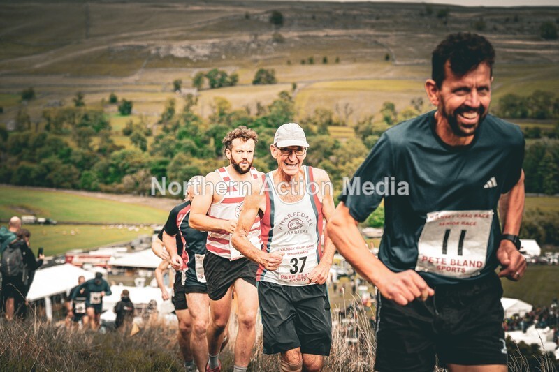 DSCF6869 - Kilnsey Crag race