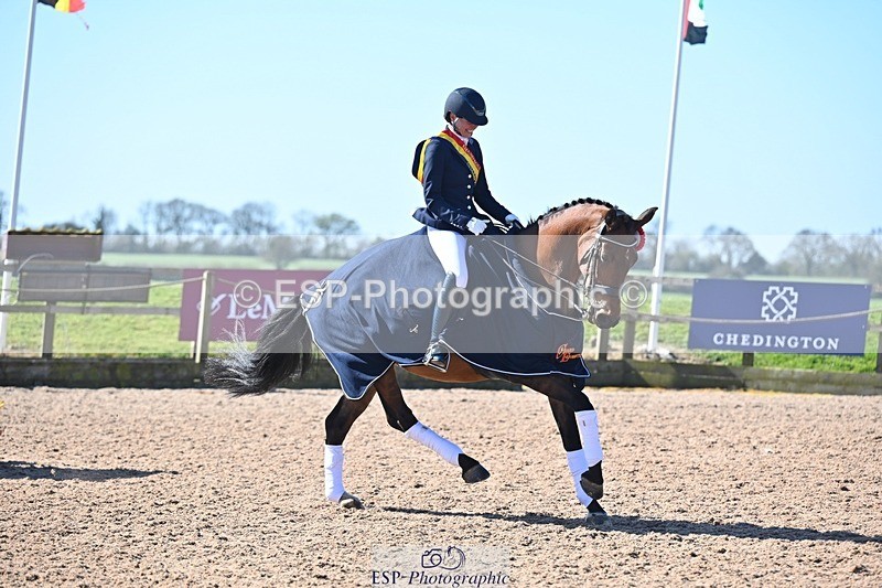 250406-104800-12108 - Cls 32 PL FS Medium Presentations