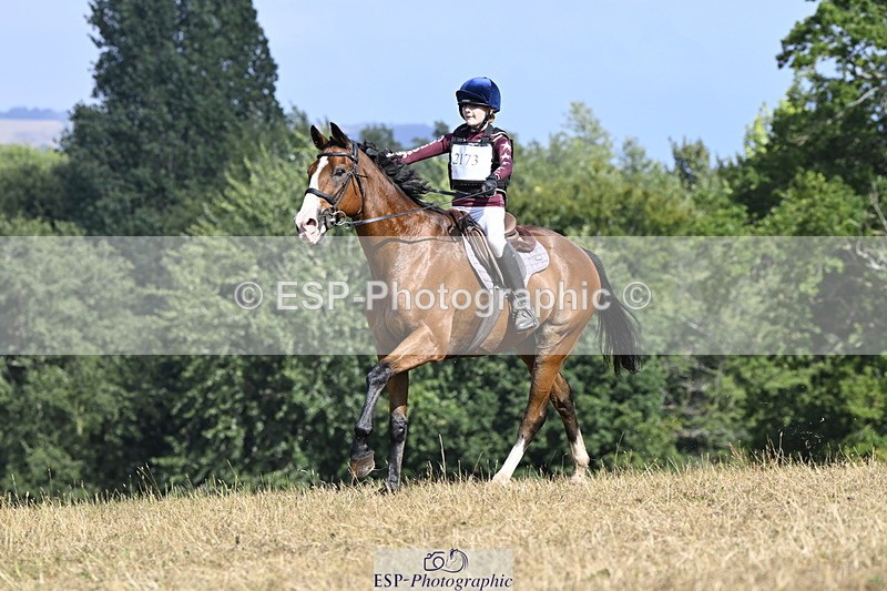 250824A-154929-39471 - 2173-Esmae.Leonard-Red