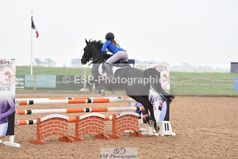 230916A-155224-05433 - Cls 18 Snr 95cm Derby