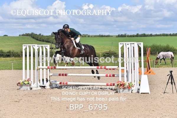 BPP_6795 - CLASS 4 Senior Discovery/ 1m Open