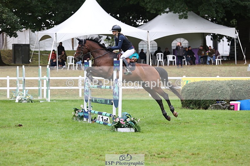 250830A-143736-07058 - Cls 16 Snr Newcomers and 1.10m Open