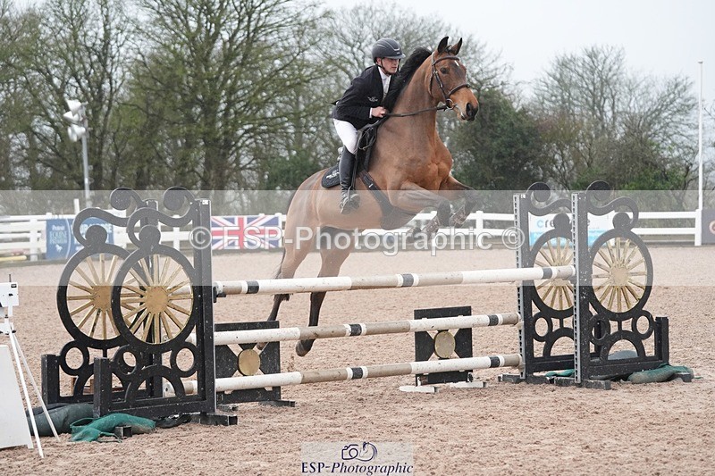 260201-121202-03349 - Cls 19 Snr 1.05m