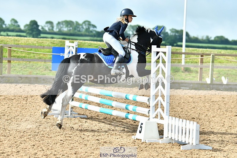 230624A-092741-00182 - Cls 36 Stepping Stones 128 & 138cm