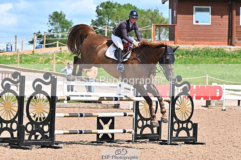 240619A-153045-00837 - Cls 5 Snr Foxhunter and 1.20m Open