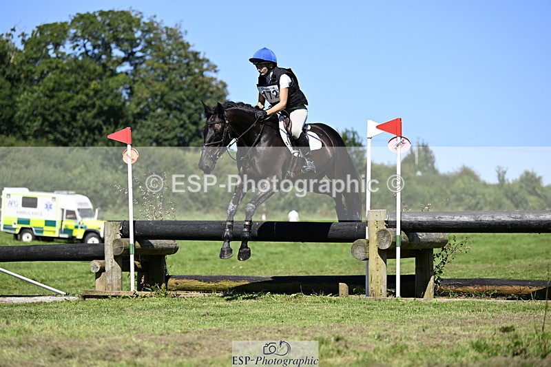 240811A-151057-05291 - 172